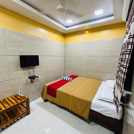 Gsr Residency Hotel Kanchipuram Exterior photo